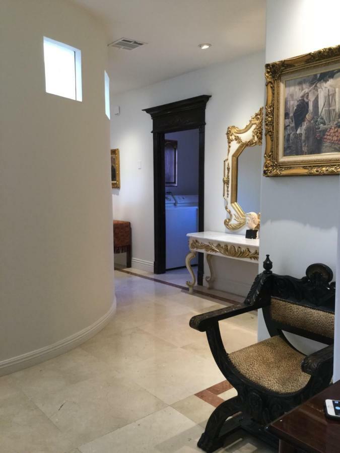 Entire Second Flr - Santa Monica Luxury Roman Villa Los Angeles Luaran gambar